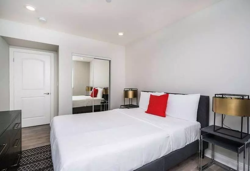 Brand New Luxury 3bdr Townhome In Silver Lake