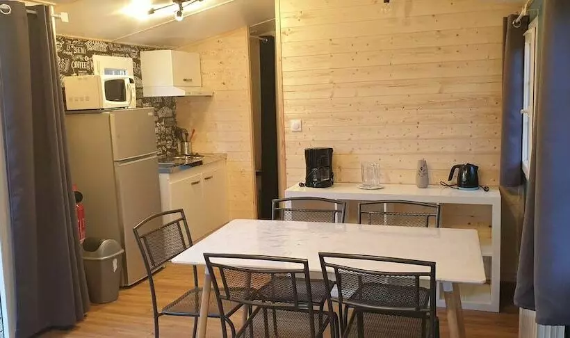 Hotelli Camping De La Pointe