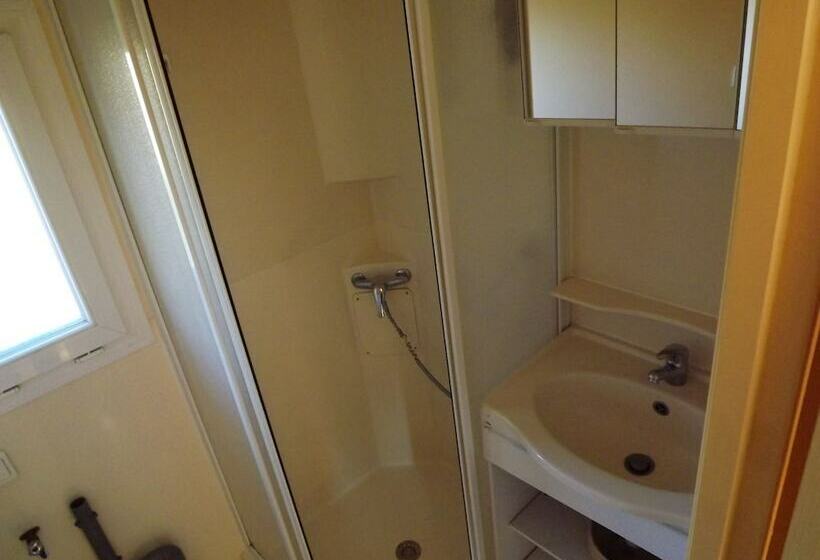 בית מלון כפרי Camping De La Pointe