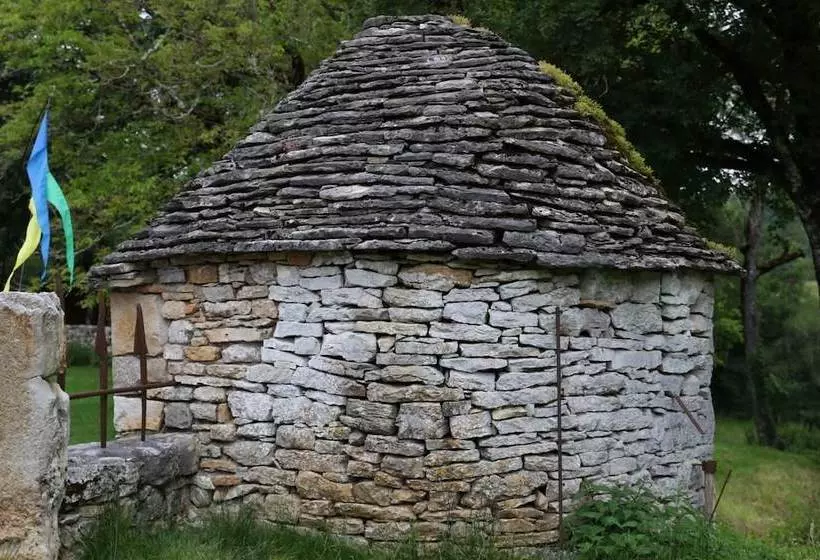 Les Roulottes Du Lot