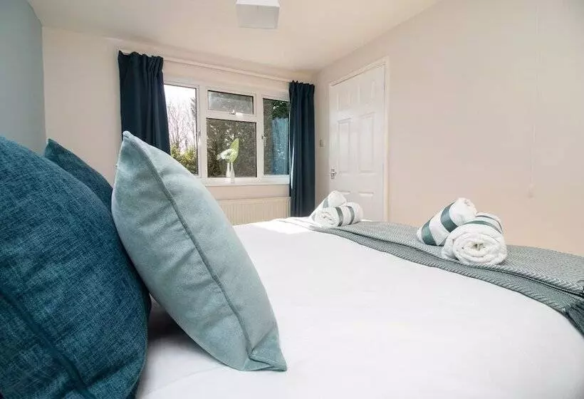 ペンション Rivermead Serviced Accommodation