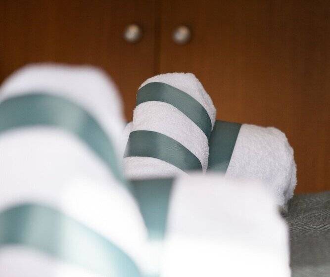 ペンション Rivermead Serviced Accommodation