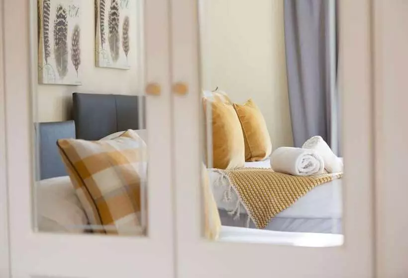 ペンション Rivermead Serviced Accommodation