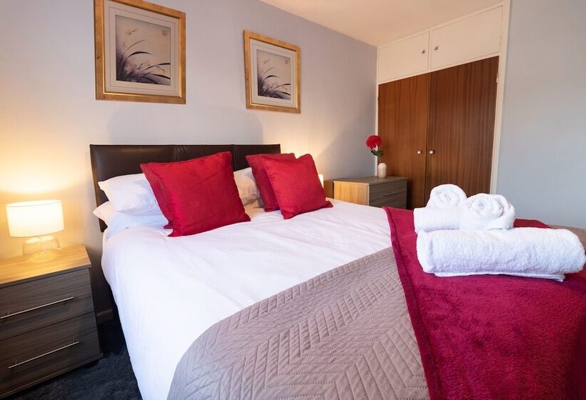 ペンション Rivermead Serviced Accommodation