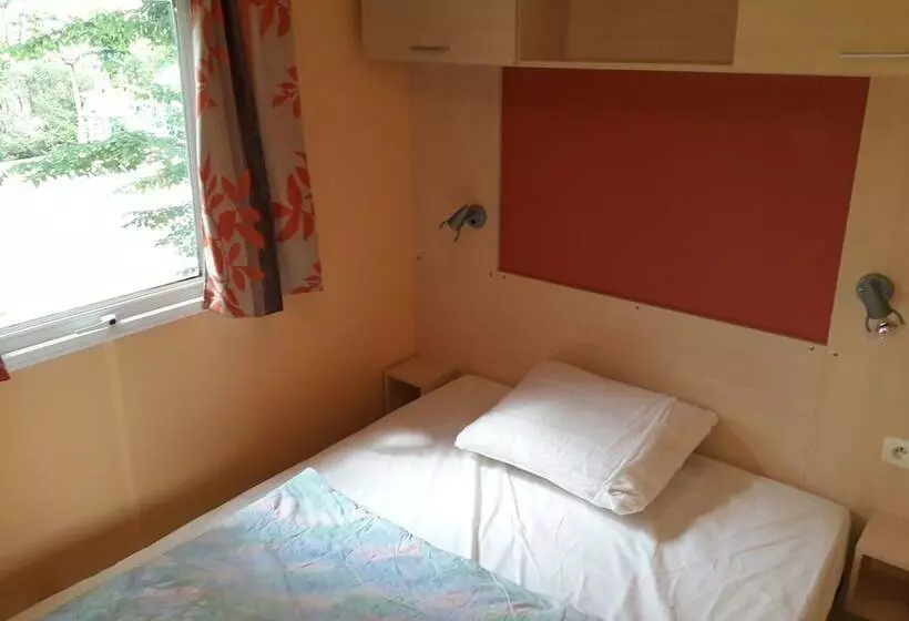 Hotelli Camping La Croix Badeau   Mobilehomes
