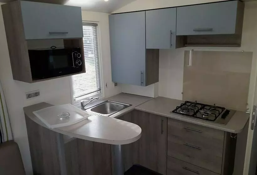 Hotelli Camping La Croix Badeau   Mobilehomes