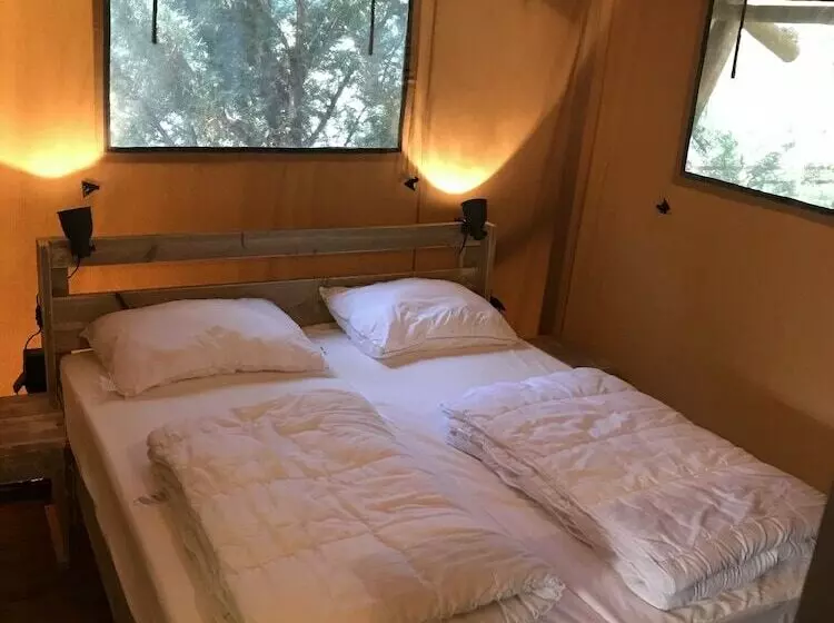 Hotelli Greenchalets Glamping Argeles Sur Mer