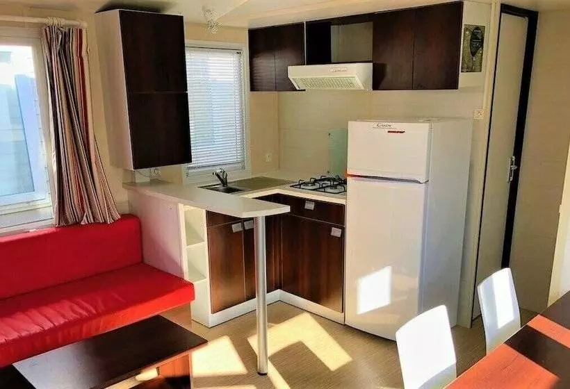 Hotelli Greenchalets Glamping Argeles Sur Mer