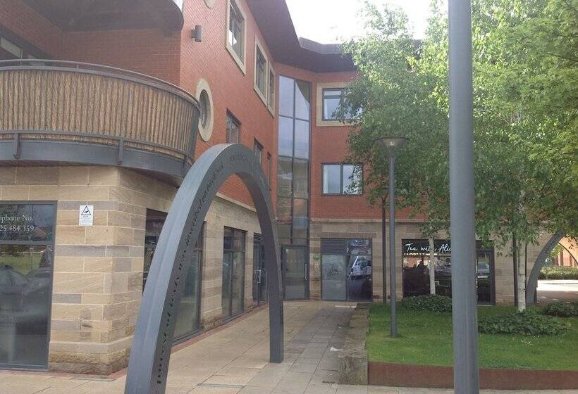 Pretty Properties Tillage Green