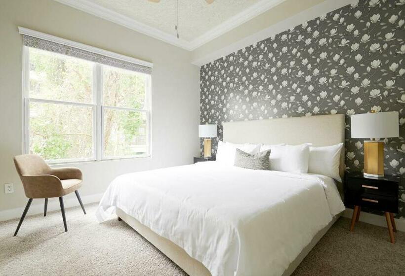 Sonder At Bayou On The Bend