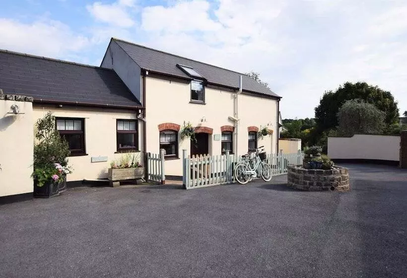 Byre Cottage