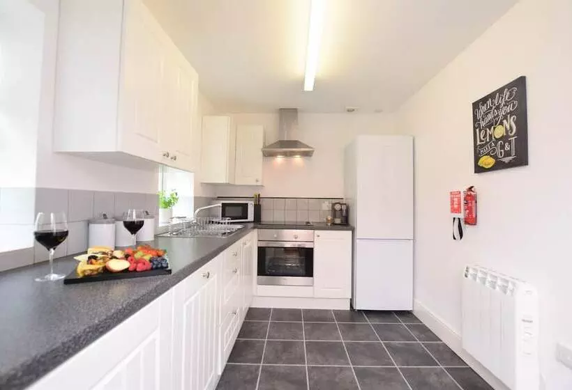 Byre Cottage