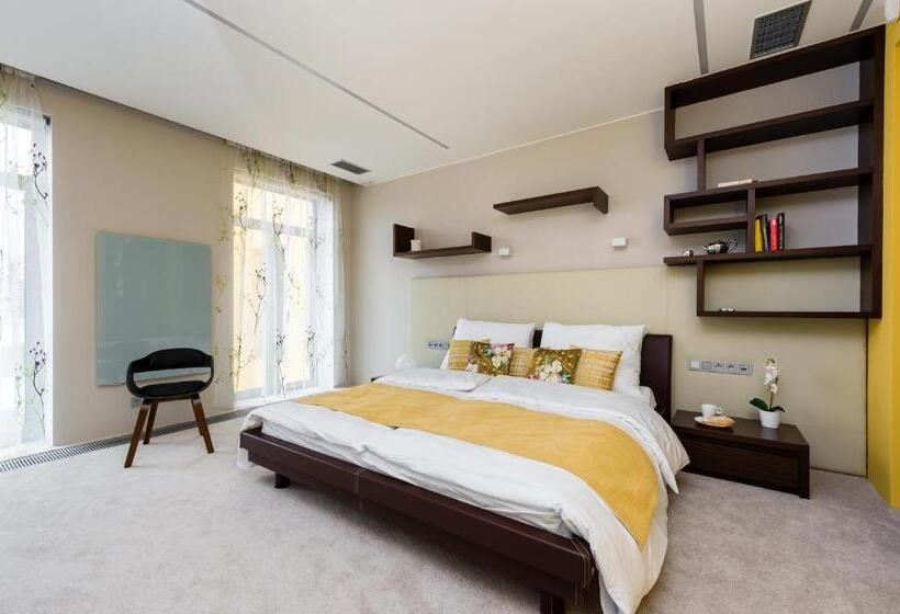 هتل Grand Central Residence By Tkc