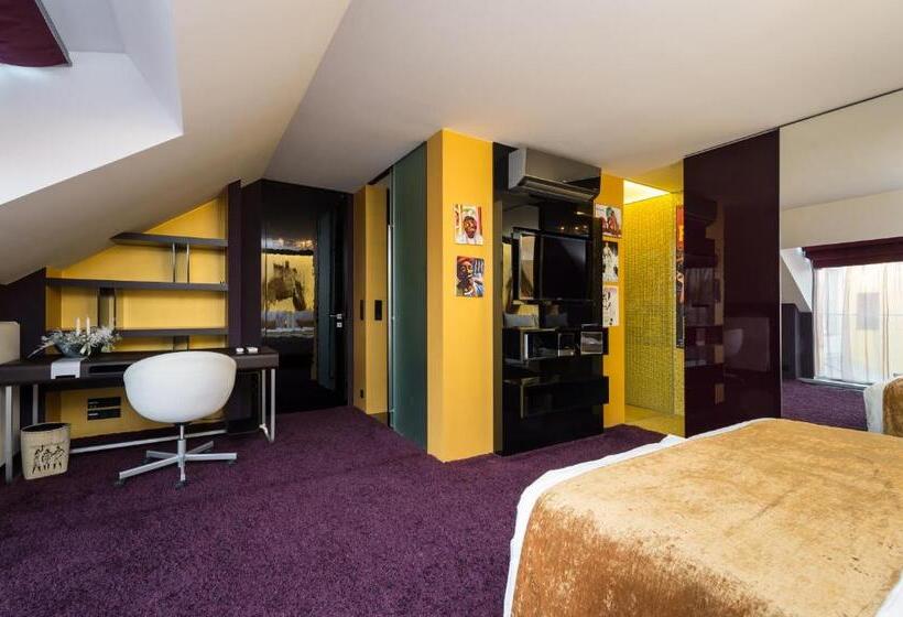 هتل Grand Central Residence By Tkc