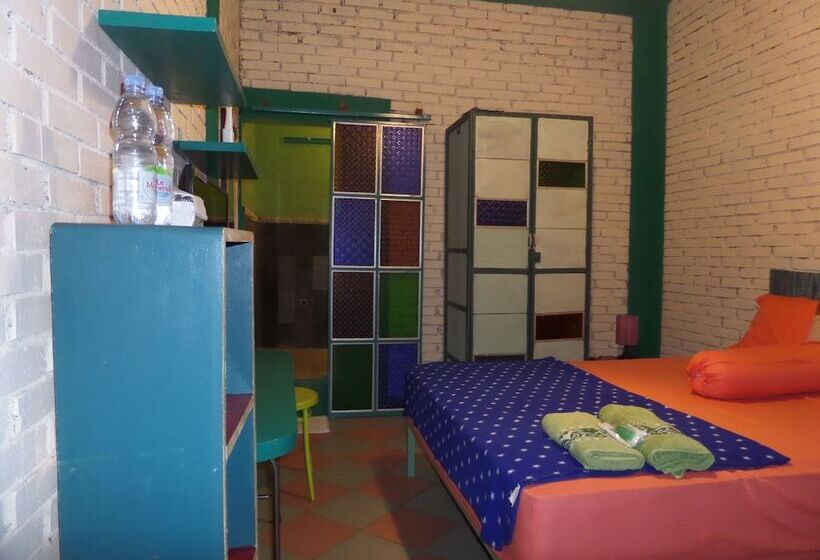 Hotel Omah Ndeliq Jogja