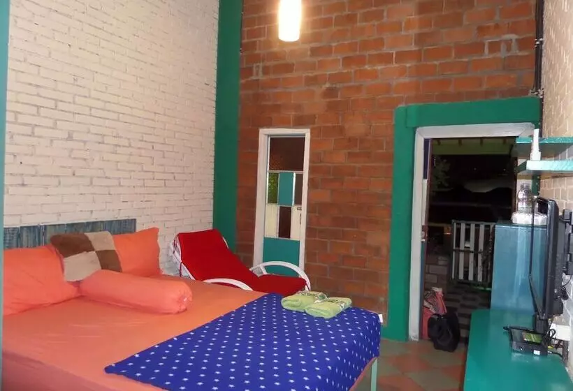 هتل Omah Ndeliq Jogja