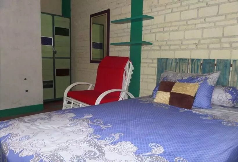 هتل Omah Ndeliq Jogja