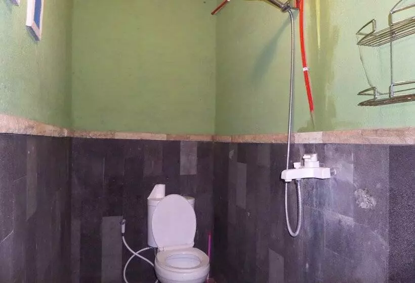 هتل Omah Ndeliq Jogja