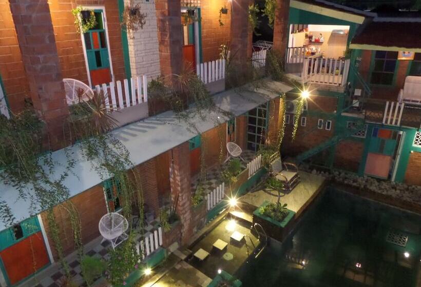 Hotel Omah Ndeliq Jogja