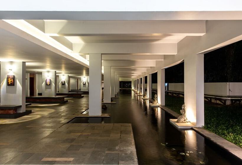 هتل Pacific Premier Resort & Spa