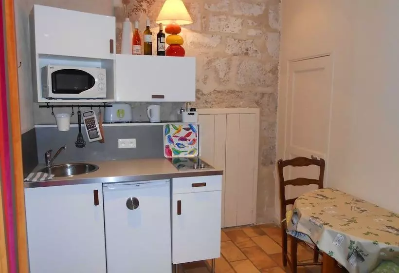 Les Litanies   Centre Historique Pezenas