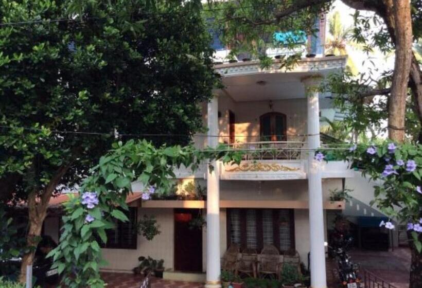 Veda Wellness B&b And Yoga Centre