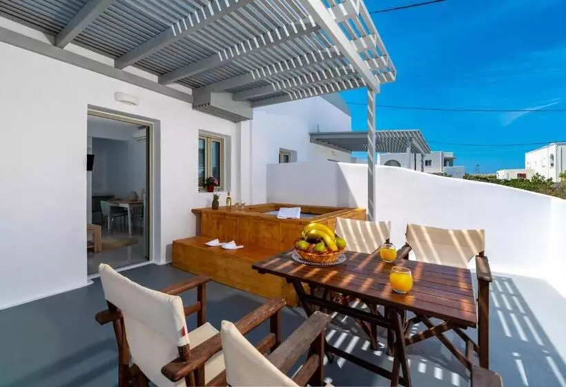 Aerenia Luxury Suites