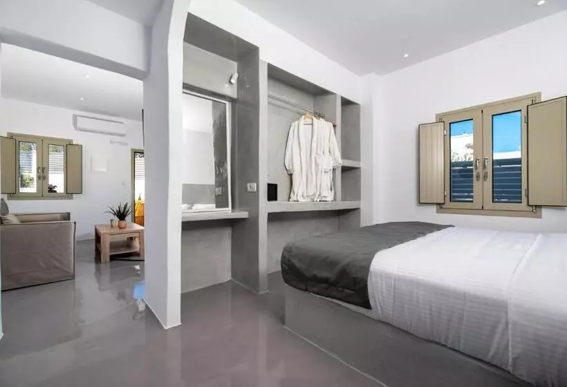 Aerenia Luxury Suites