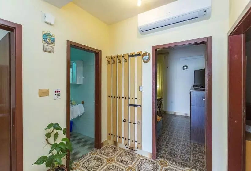 Apartment Lele