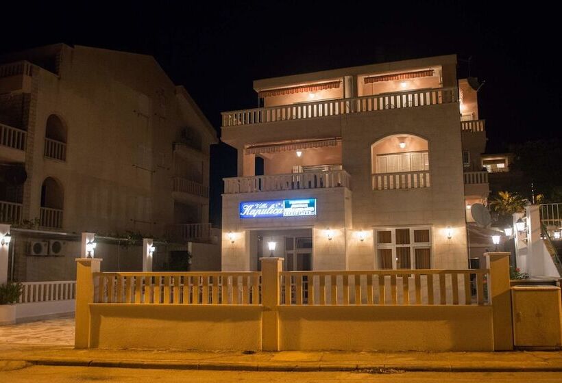 Apartments And Rooms Kapulica