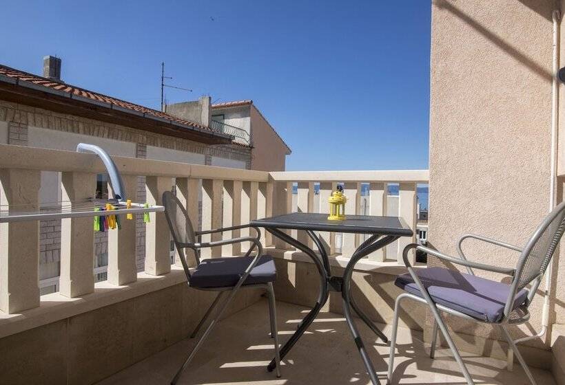 Apartments And Rooms Kapulica