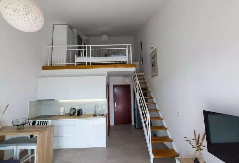 Apartments And Rooms Kapulica