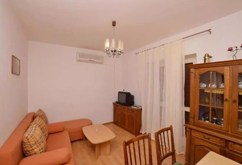 Apartments Andrija