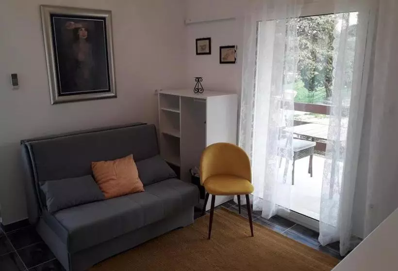 Apartmani štambuk