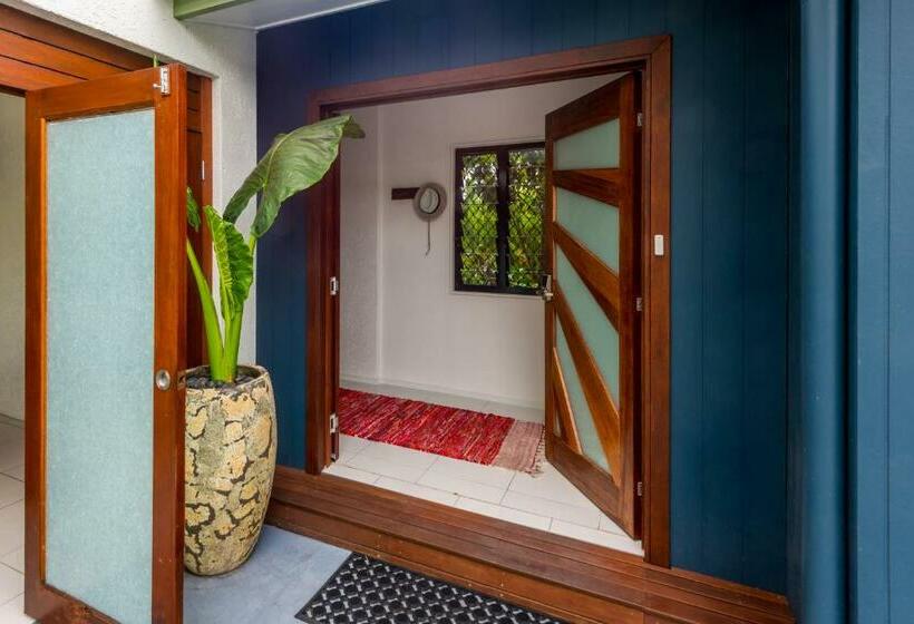 Mango Wood Villa Tropical Coastal Living