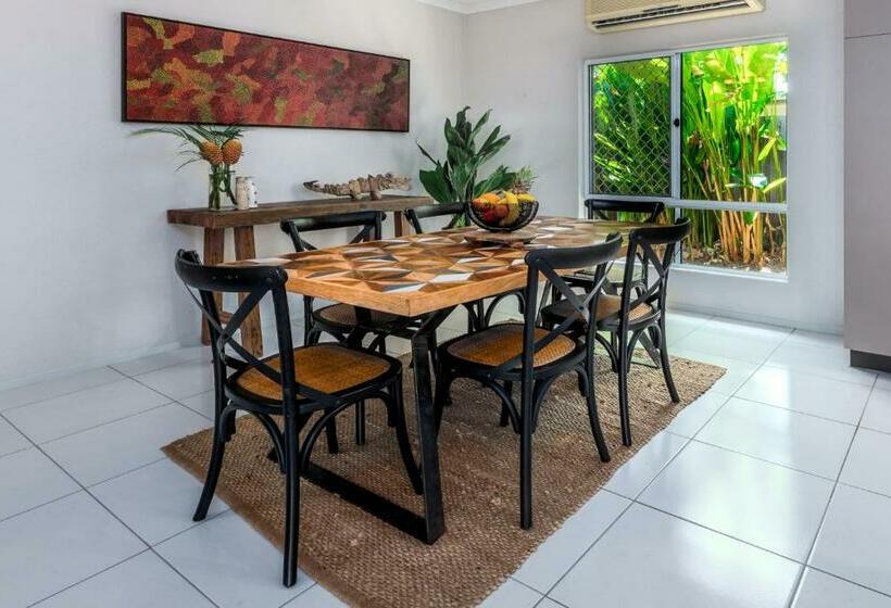 Mango Wood Villa Tropical Coastal Living