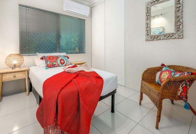 Mango Wood Villa Tropical Coastal Living