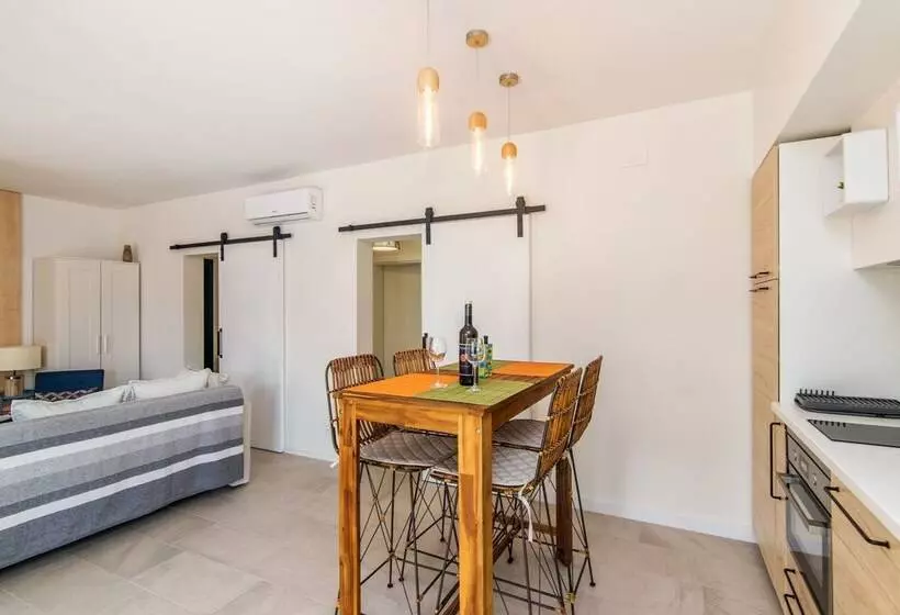 Apartment 4 Olives