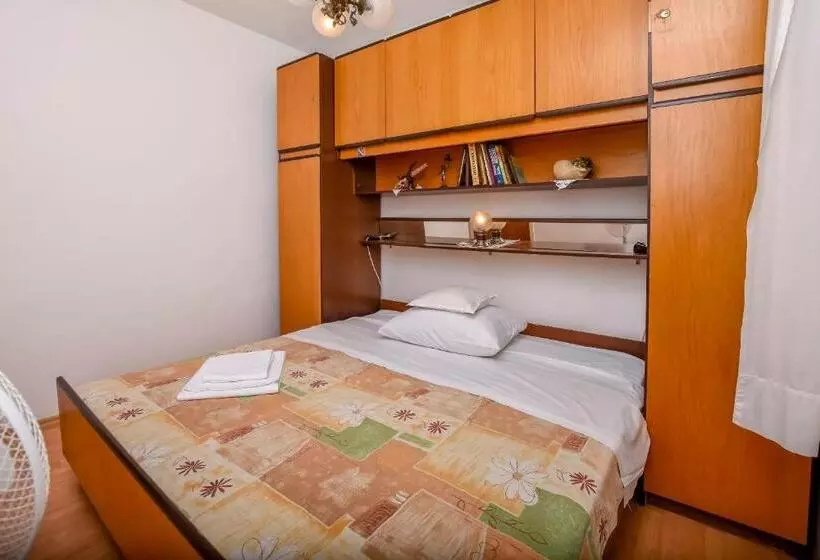 Apartment Luketa