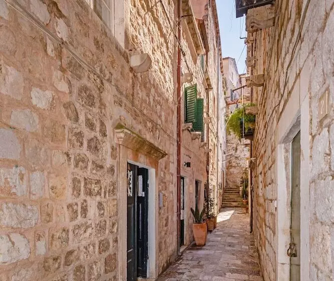 Apartments Feri