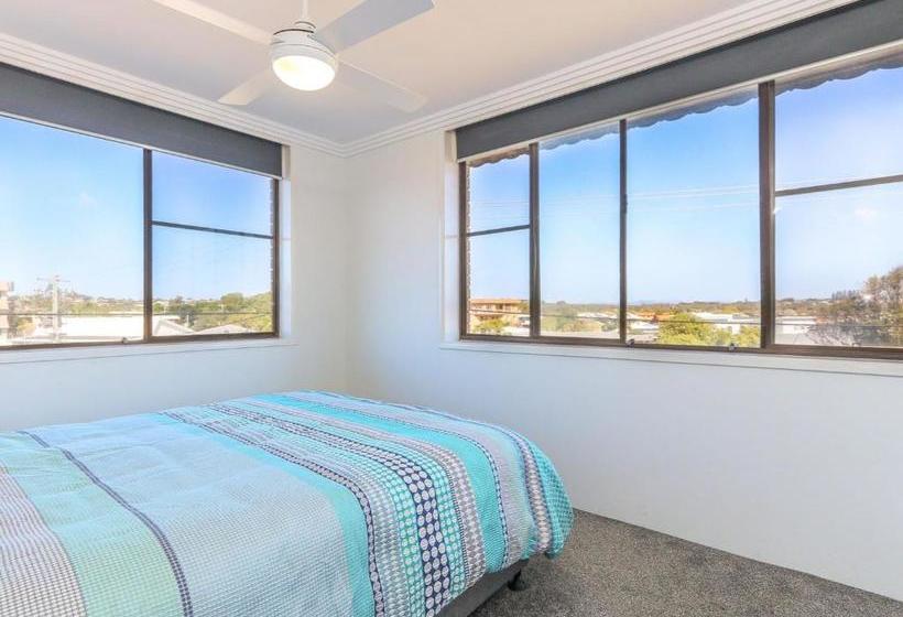 Kingsway Apartment 3