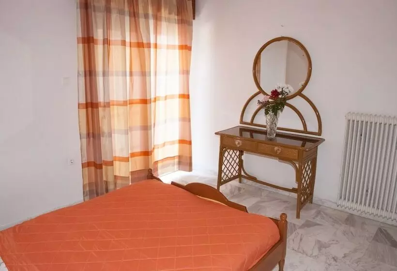 Meteora Christian S Place