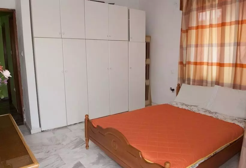 Meteora Christian S Place