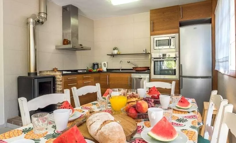 Village House Can Llorito