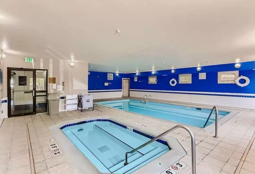 호텔 Baymont By Wyndham Loveland Fort Collins Area