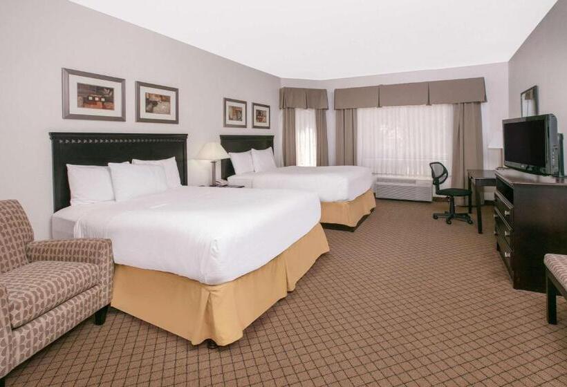 ホテル Baymont By Wyndham Roswell