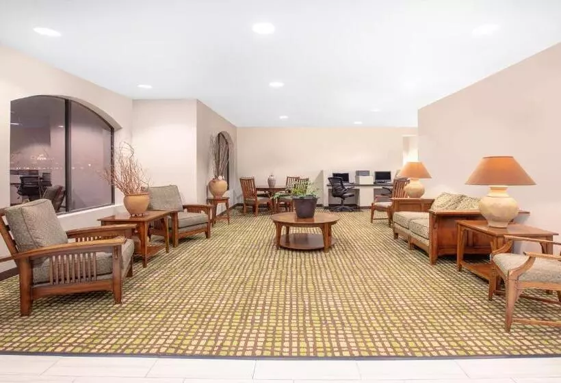 酒店 Baymont By Wyndham Roswell