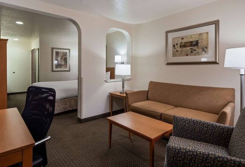 Best Western Socorro Hotel & Suites