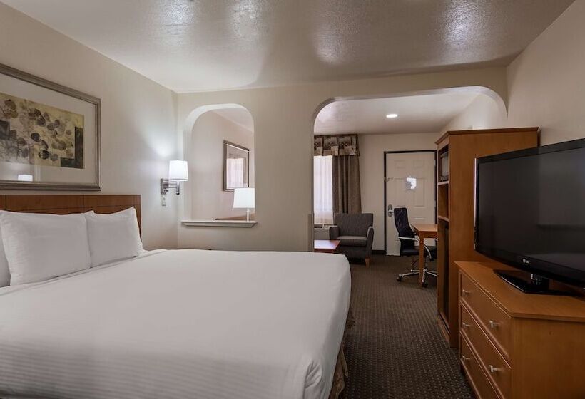 Best Western Socorro Hotel & Suites