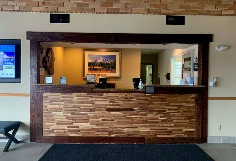 酒店 Best Western Woodburn Inn